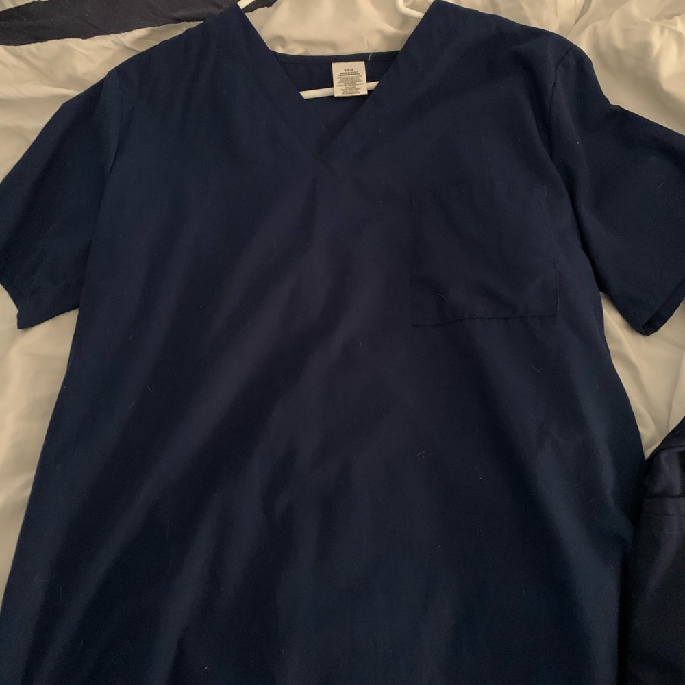 Scrub top